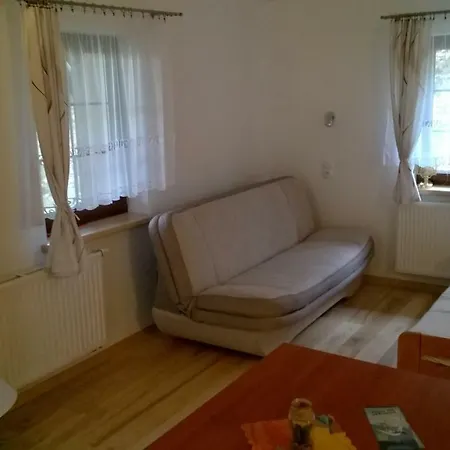 Dom Nad Potokiem 3*